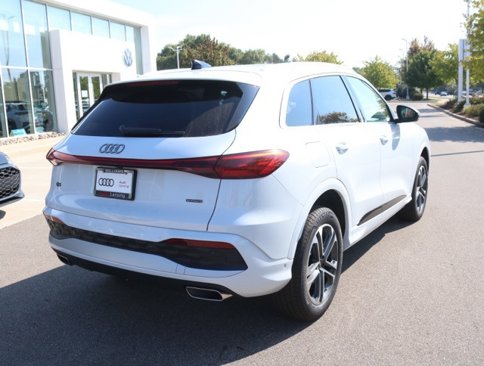 New 2025 Audi Q5 Premium Plus image 3