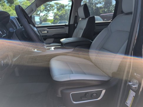 New 2025 RAM 1500 Laramie image 31