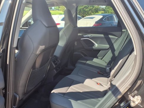 New 2025 Audi Q5 Premium Plus image 6
