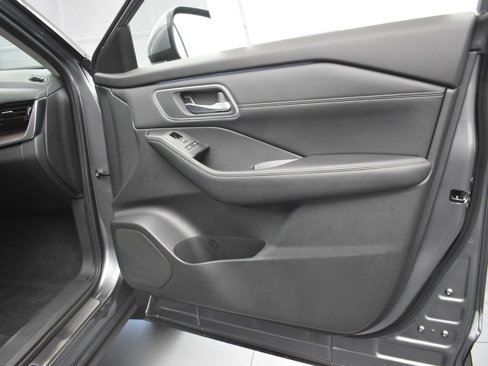 New 2026 Nissan Rogue Platinum w/ Platinum Premium Package image 26