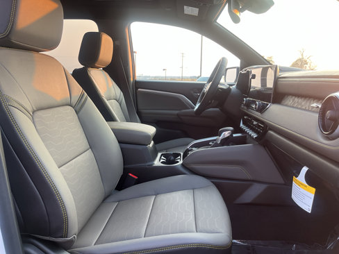 New 2026 Chevrolet Colorado ZR2 w/ Technology Package image 15