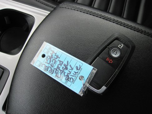 Used 2024 Ford Edge SEL image 18