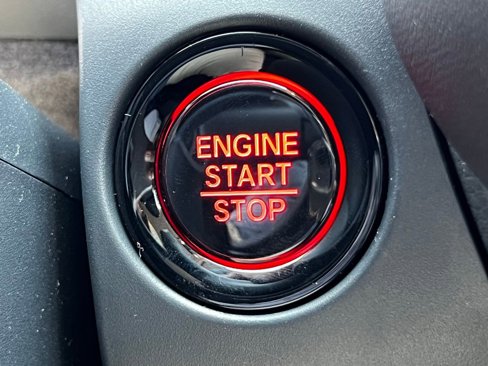 New 2026 Honda HR-V LX image 16