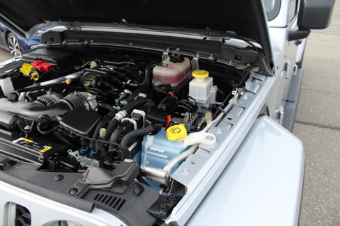 Used 2023 Jeep Gladiator Overland image 12