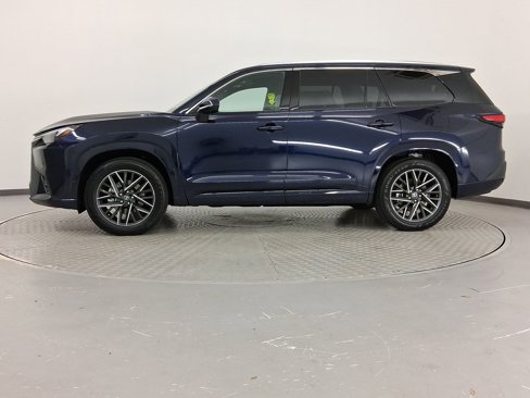 New 2026 Lexus TX 350 AWD image 2