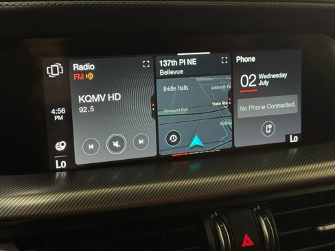 Used 2022 Alfa Romeo Stelvio Veloce image 29