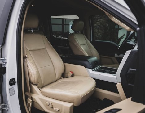 Used 2019 Ford F350 Lariat w/ Lariat Ultimate Package image 37