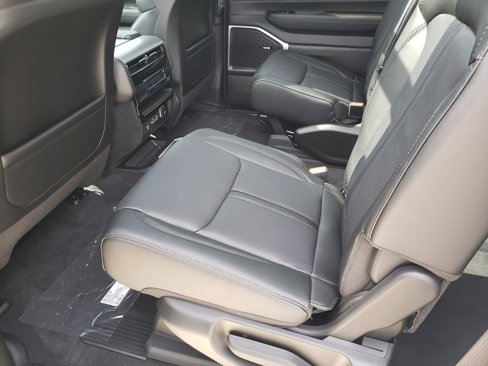 New 2025 Jeep Wagoneer Series II image 12