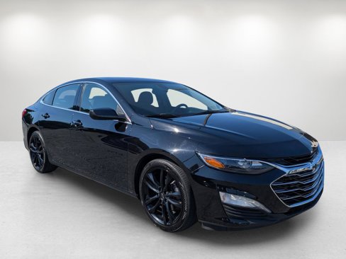 Used 2021 Chevrolet Malibu LT w/ Midnight Edition image 3
