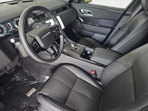New 2026 Land Rover Range Rover Velar Dynamic SE image 16