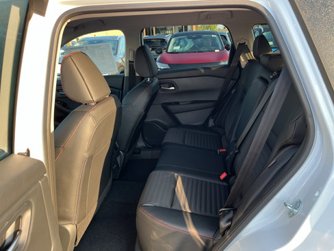 New 2026 Nissan Rogue SV image 7