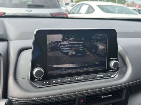 Used 2026 Nissan Rogue SV image 27