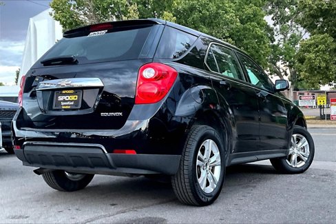 Used 2015 Chevrolet Equinox LS image 2