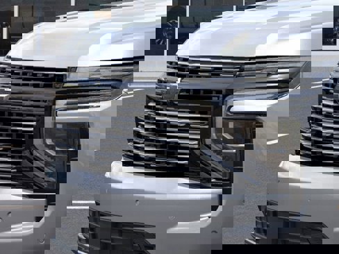 New 2026 Chevrolet Suburban High Country image 13