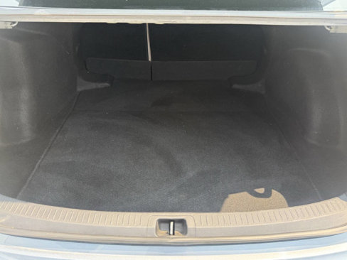 Used 2020 Toyota Corolla LE image 16