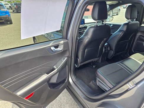 Used 2024 Ford Escape ST-Line image 18