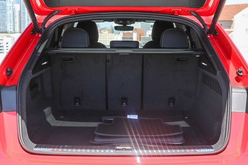 New 2025 Audi Q8 Premium Plus image 30