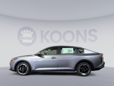 New 2025 Kia K4 EX image 2