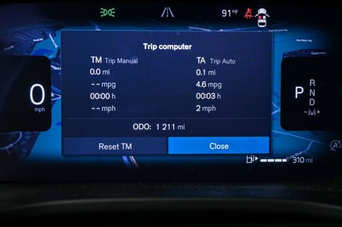 New 2026 Volvo XC40 B5 Ultra w/ Climate Package image 13