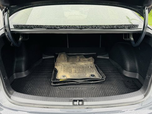 Certified 2025 Toyota Corolla LE image 34