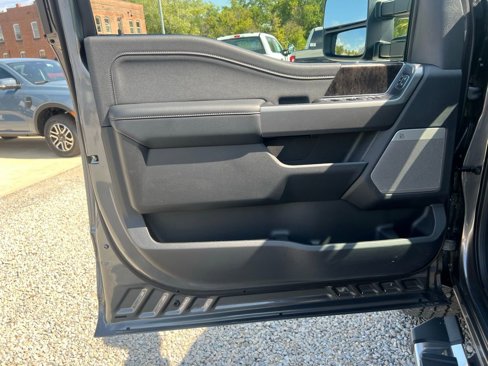 New 2026 Ford F350 Lariat w/ Chrome Package image 11