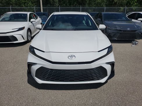 New 2026 Toyota Camry SE image 2