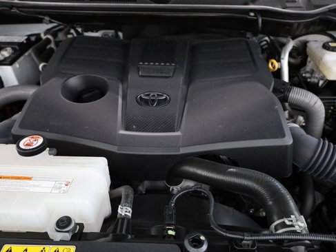 Used 2024 Toyota Tundra SR5 w/ SR5 Convenience Package image 32