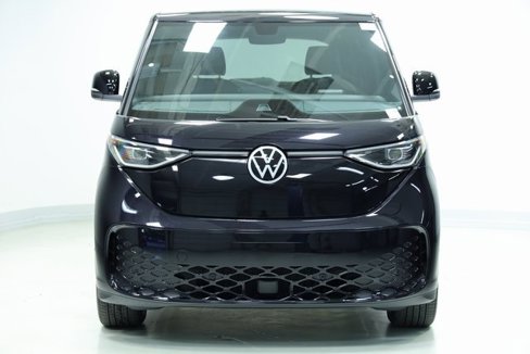 New 2025 Volkswagen ID. Buzz Pro S image 2
