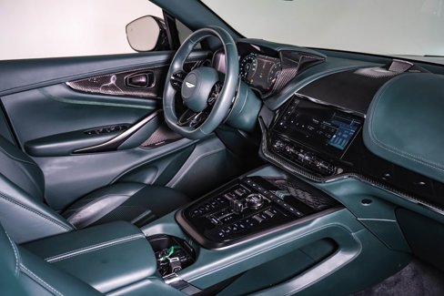 Used 2025 Aston Martin DBX 707 image 14