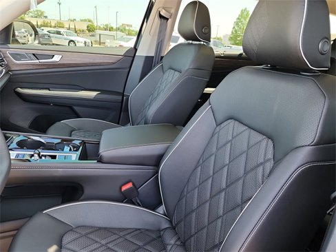 New 2025 Volkswagen Atlas SEL Premium R-Line image 14