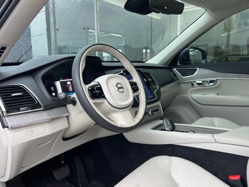 Used 2023 Volvo XC90 B6 Plus w/ Protection Package Premier image 50