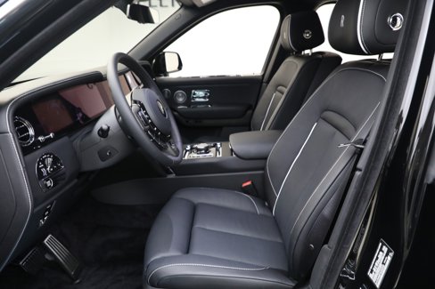 New 2026 Rolls-Royce Cullinan image 17