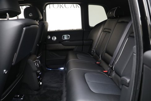 New 2026 Rolls-Royce Cullinan image 23