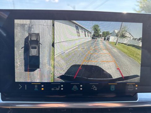 Used 2025 Chevrolet Silverado 3500 LTZ w/ LTZ Plus Package image 39