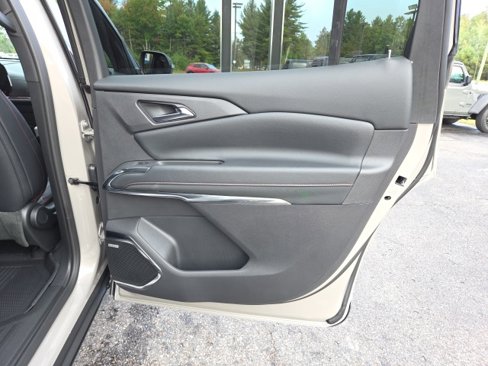 New 2026 Chevrolet Traverse Z71 w/ Enhanced Driving Package image 39
