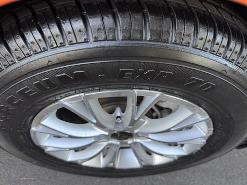 Used 2012 Hyundai Veloster image 23