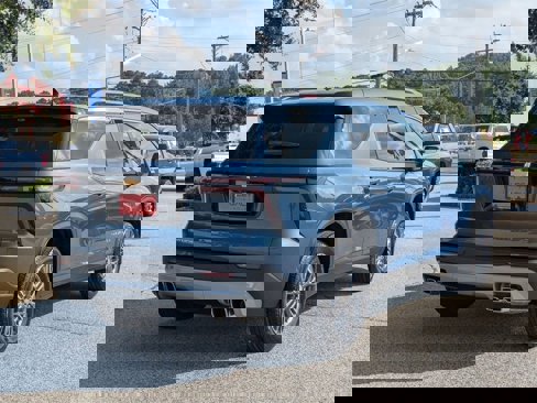 New 2026 Chevrolet Traverse LT w/ Enhanced Driving Package image 8