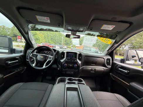 Used 2023 Chevrolet Silverado 2500 LT w/ Convenience Package image 10