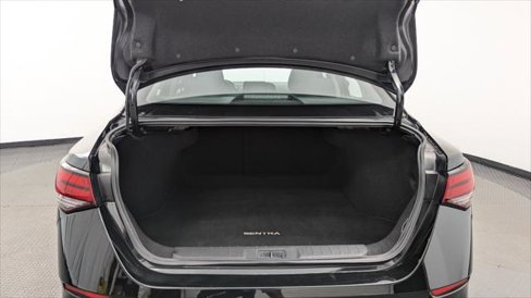 Used 2025 Nissan Sentra SV image 18
