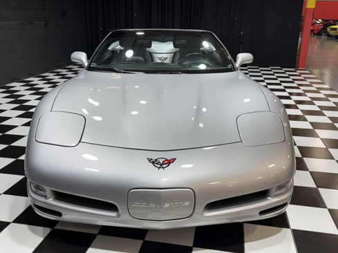 Used 2002 Chevrolet Corvette Convertible w/ Preferred Equipment Group2 image 10
