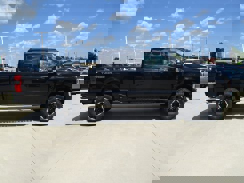 New 2025 Ford F250 XLT image 10