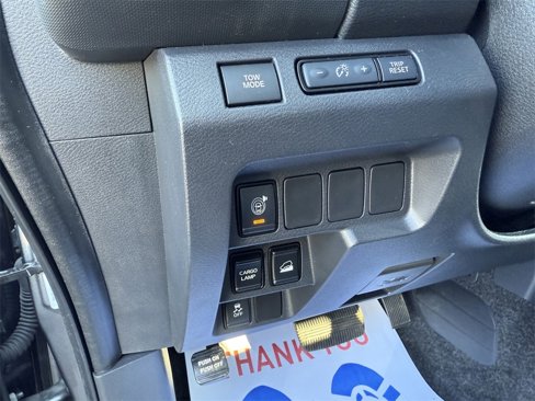 Used 2022 Nissan Frontier SV w/ Technology Package image 18