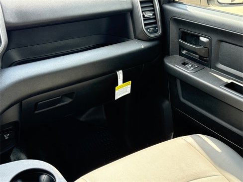 New 2026 RAM 2500 Tradesman w/ Chrome Appearance Group image 16