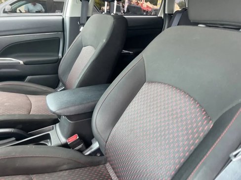 Used 2019 Mitsubishi Outlander Sport ES image 39