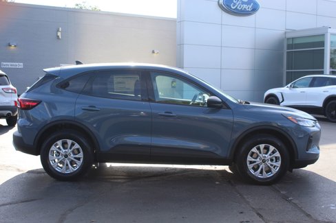 New 2026 Ford Escape Active image 8