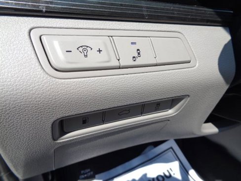 Used 2018 Hyundai Sonata Limited image 19