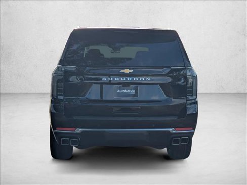 New 2026 Chevrolet Suburban High Country image 7