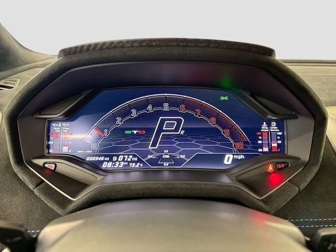 Used 2024 Lamborghini Huracan STO image 12