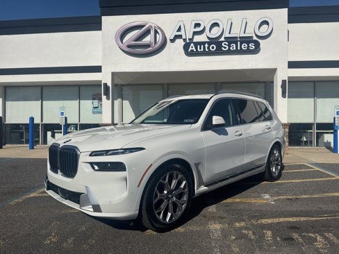 Used 2024 BMW X7 xDrive40i image 1