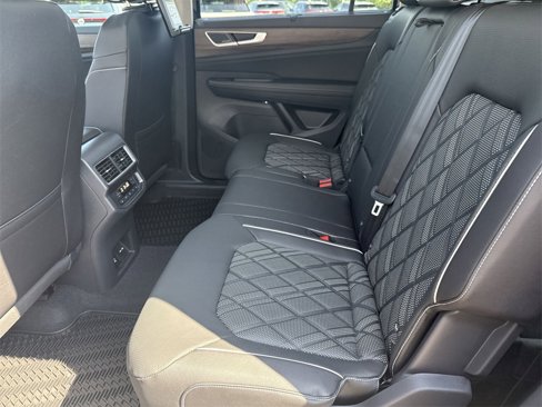 New 2025 Volkswagen Atlas SEL Premium R-Line image 29